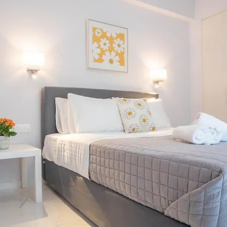 Nufaro - Center * Ретимно (Крит)