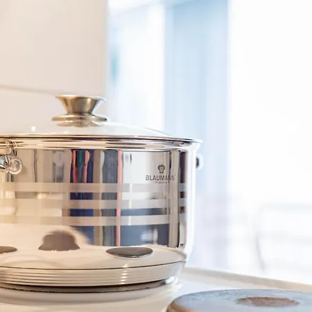 Nufaro - Center Ретимно (Крит)